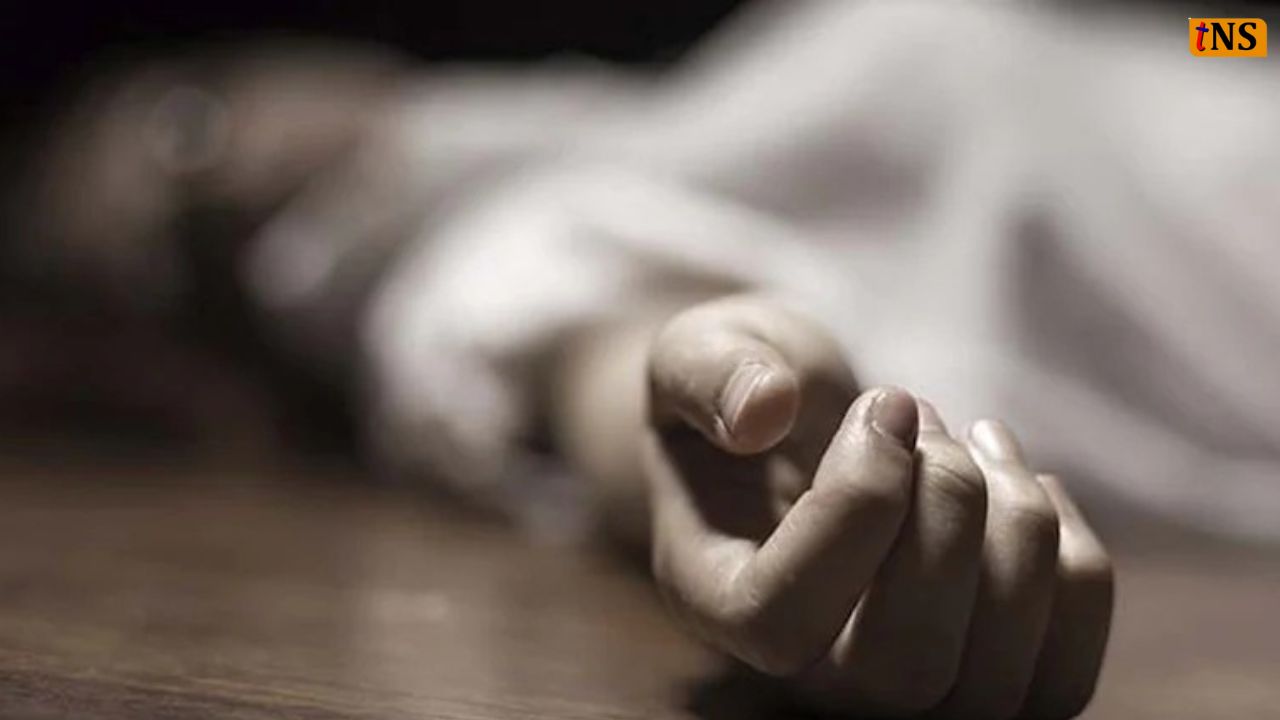 Gaming Addiction Suicide Shocks India: Three Teenage Sisters Die by Jumping from Ninth Floor in Ghaziabad